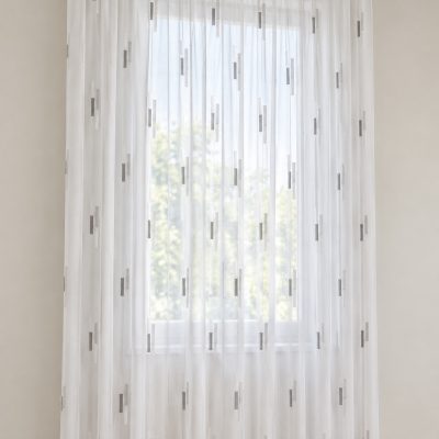 Gardine nach Maß „Barcelona Due“, am Fenster