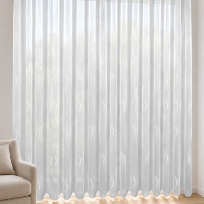 Gardine nach Maß "Tiziano", Kräuselband (1:2) im Wohnraum – Raum digital gestaltet (KI)
